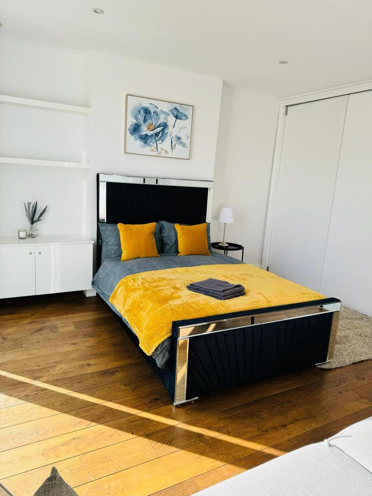 Stunning Flat In Chiswick Londres Exterior foto